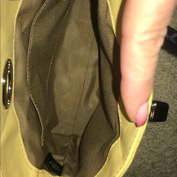 Coach wristlet - Picture 3 of 3